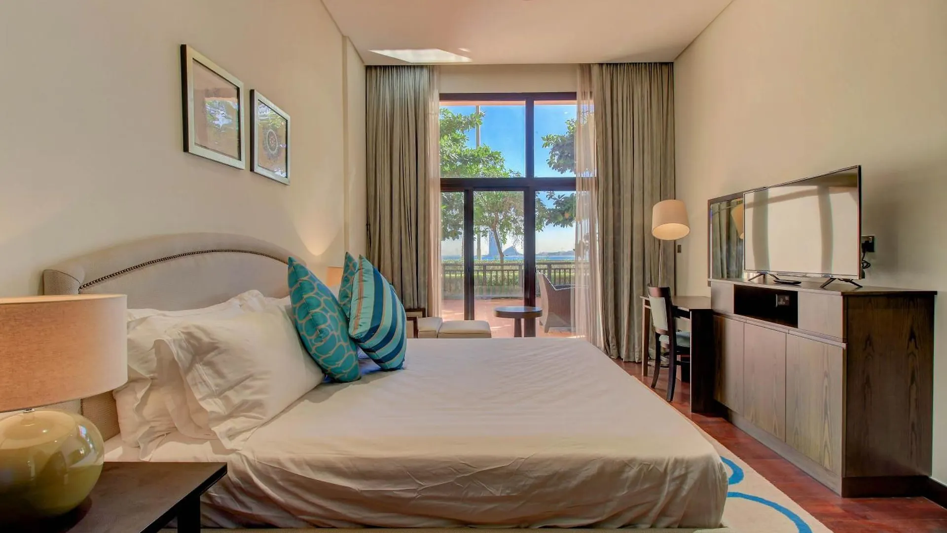 Luxe Getaways Royal Amwaj Palm Jumeirah Resort Apartment Holiday Home Dubai 0*,