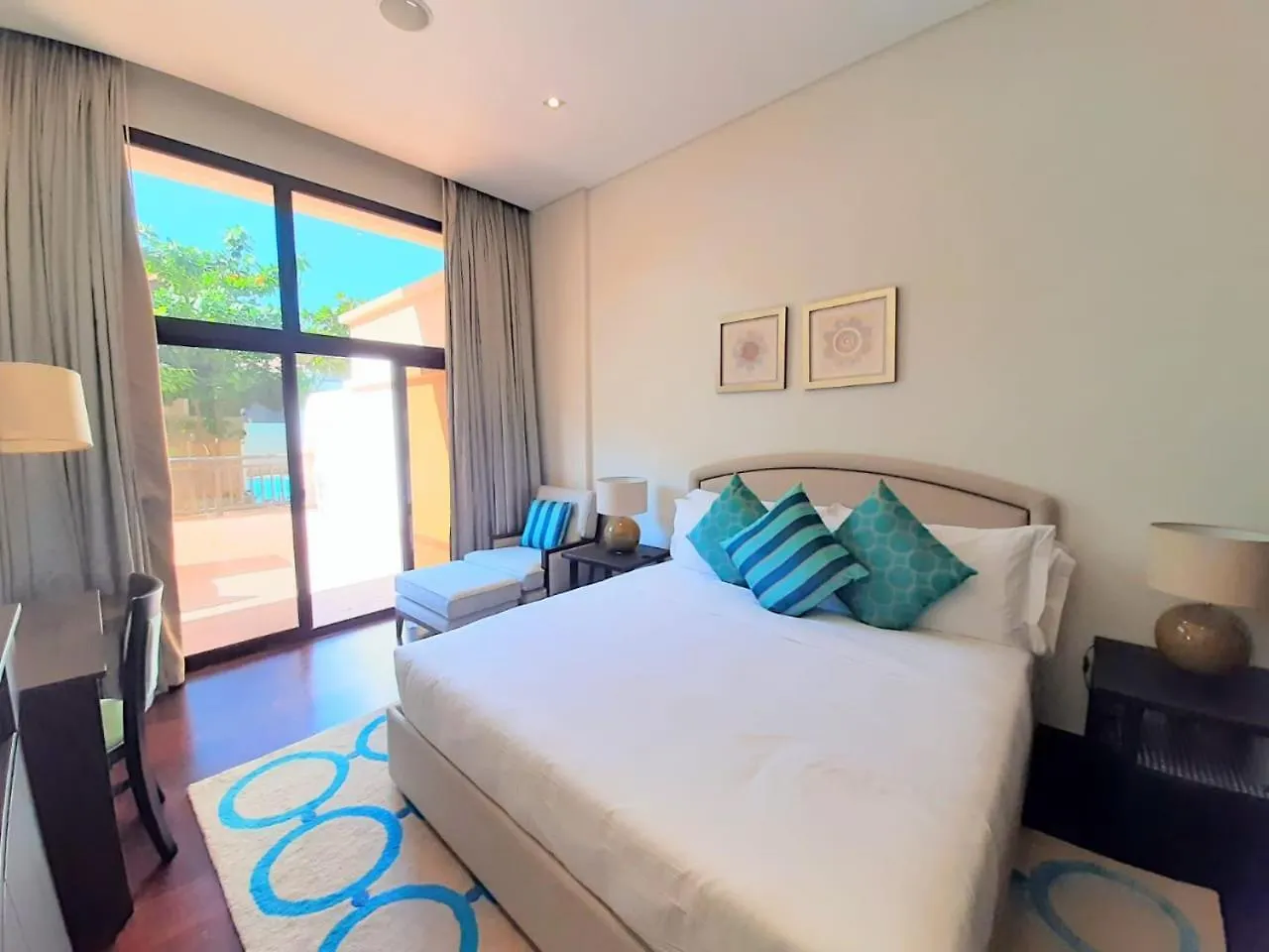 Luxe Getaways Royal Amwaj Palm Jumeirah Resort Apartment Holiday Home Dubai 0*,
