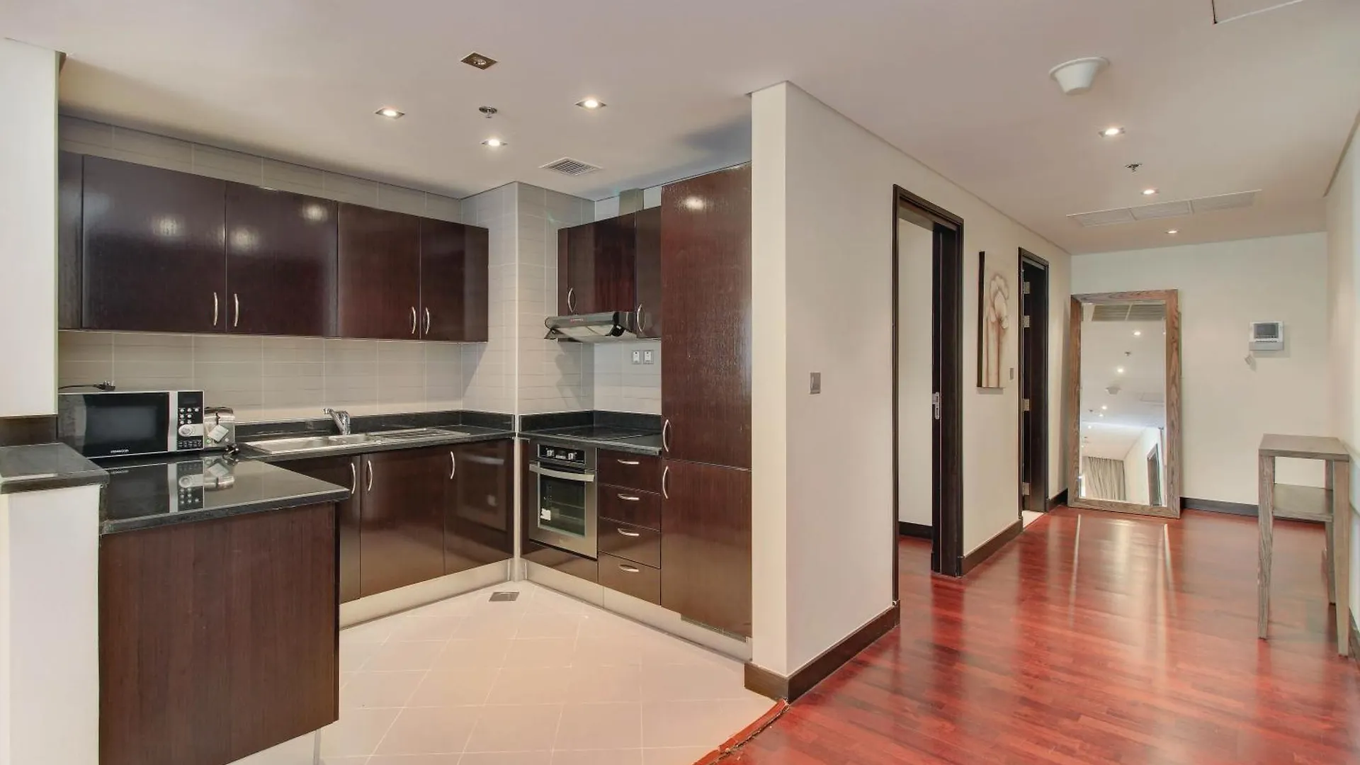 Luxe Getaways Royal Amwaj Palm Jumeirah Resort Apartment Holiday Home دبي 0*,  الإمارات العربية المتحدة
