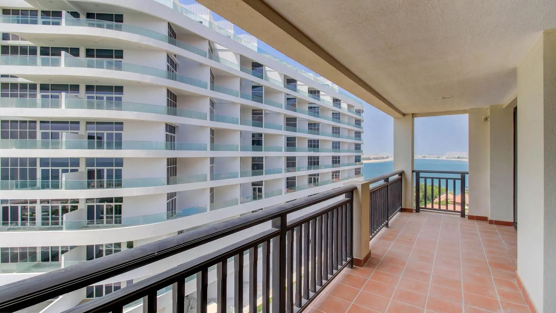 Luxe Getaways Royal Amwaj Palm Jumeirah Resort Apartment Holiday Home دبي