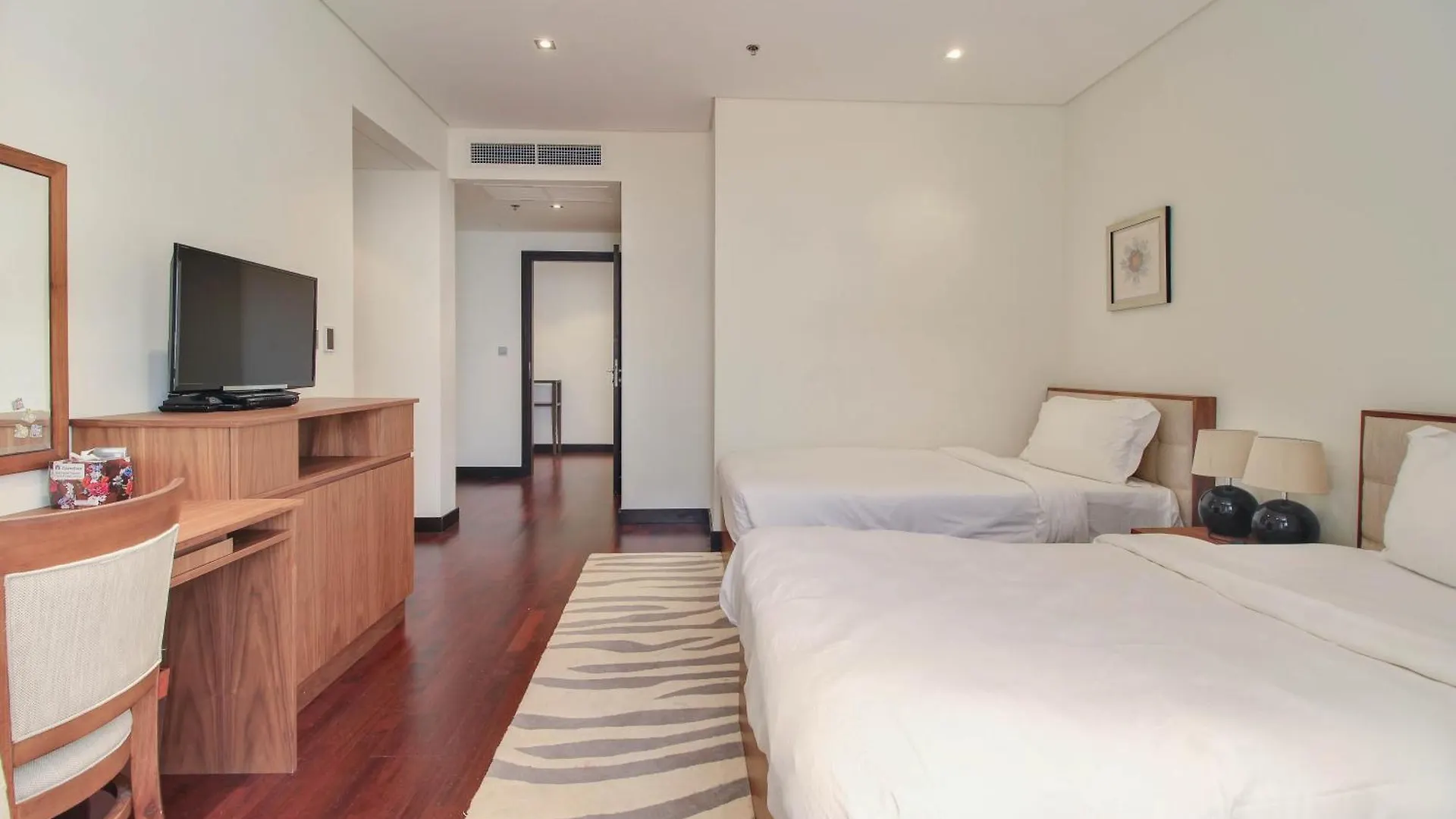 Luxe Getaways Royal Amwaj Palm Jumeirah Resort Apartment Holiday Home دبي 0*,