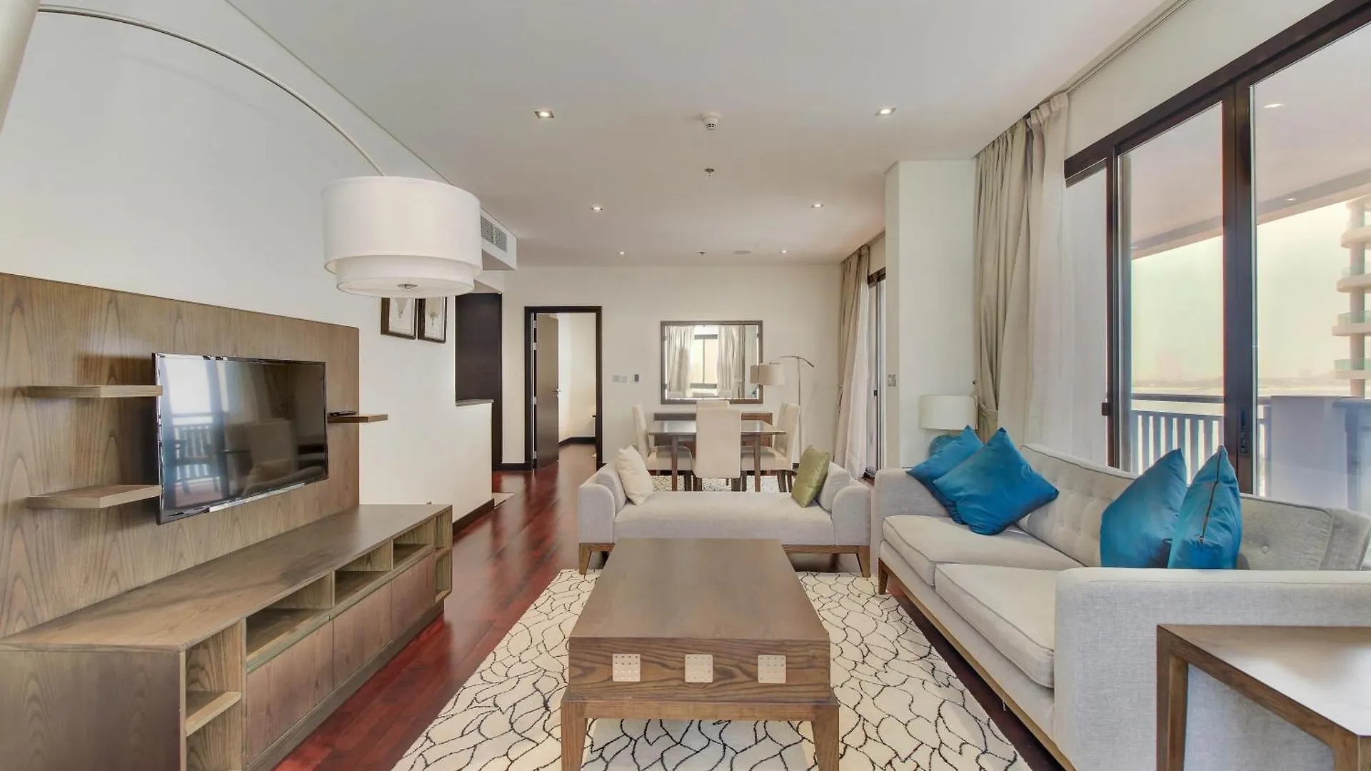 Luxe Getaways Royal Amwaj Palm Jumeirah Resort Apartment Holiday Home دبي