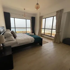 Luxury Jumeirah Sea View Apartment
