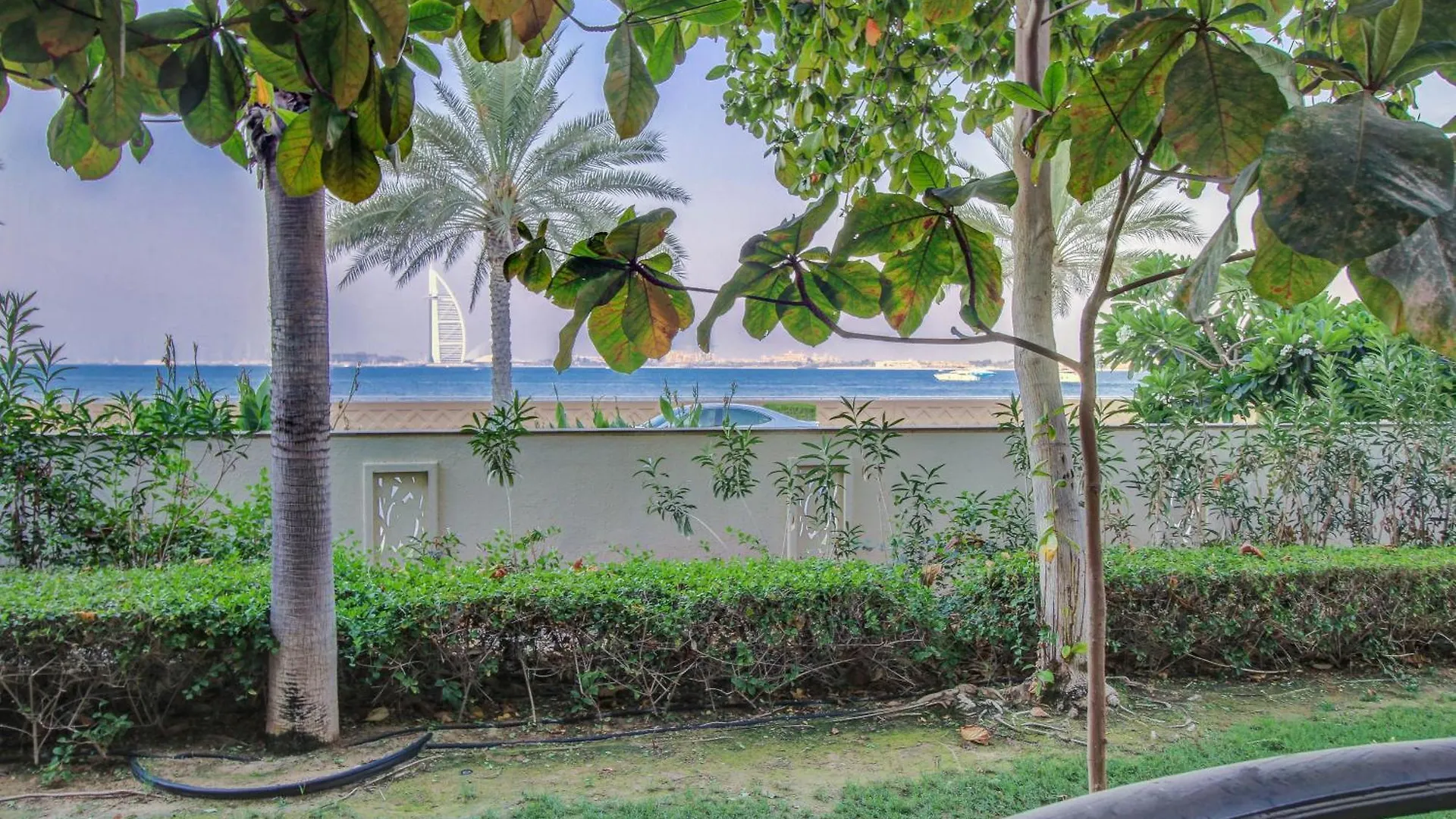 Luxe Getaways Royal Amwaj Palm Jumeirah Resort Apartment Holiday Home Dubái