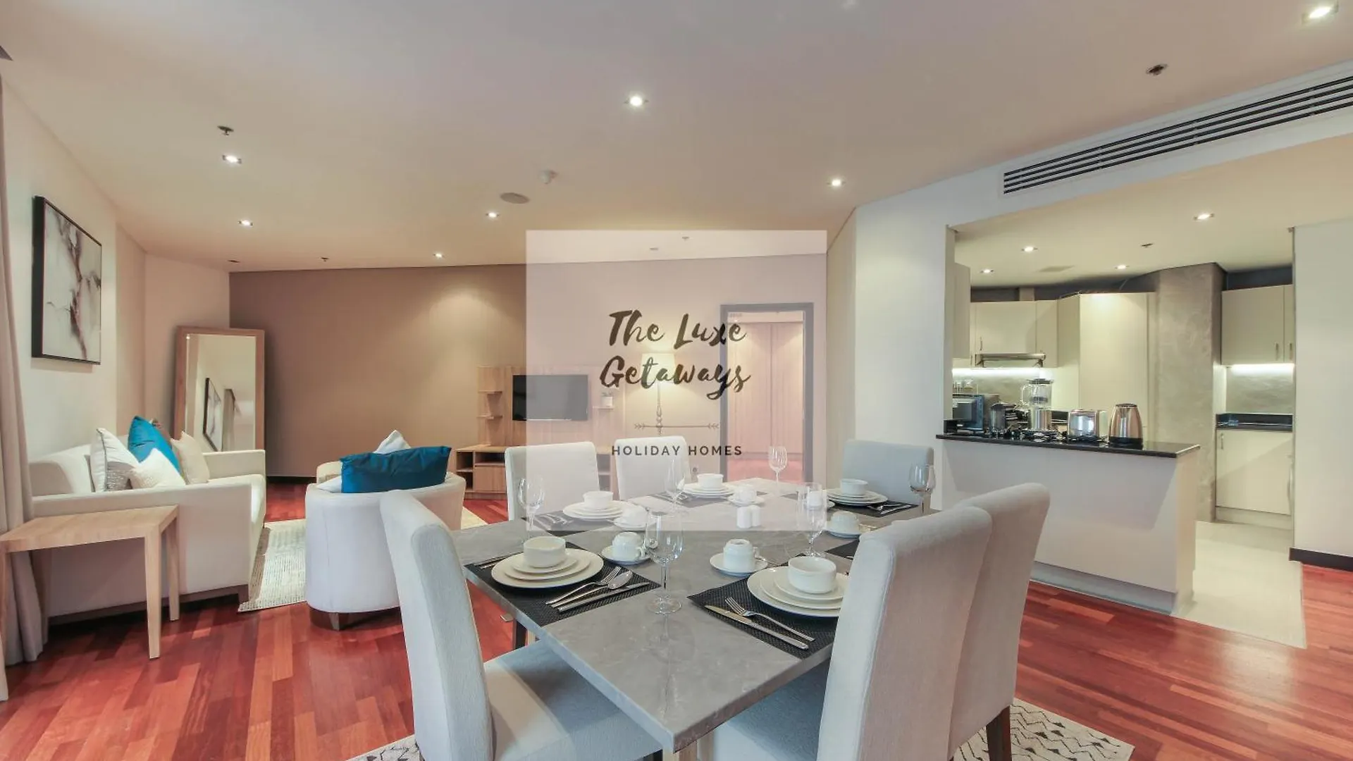 Luxe Getaways Royal Amwaj Palm Jumeirah Resort Apartment Holiday Home Dubái 0*,  Emiratos Árabes Unidos