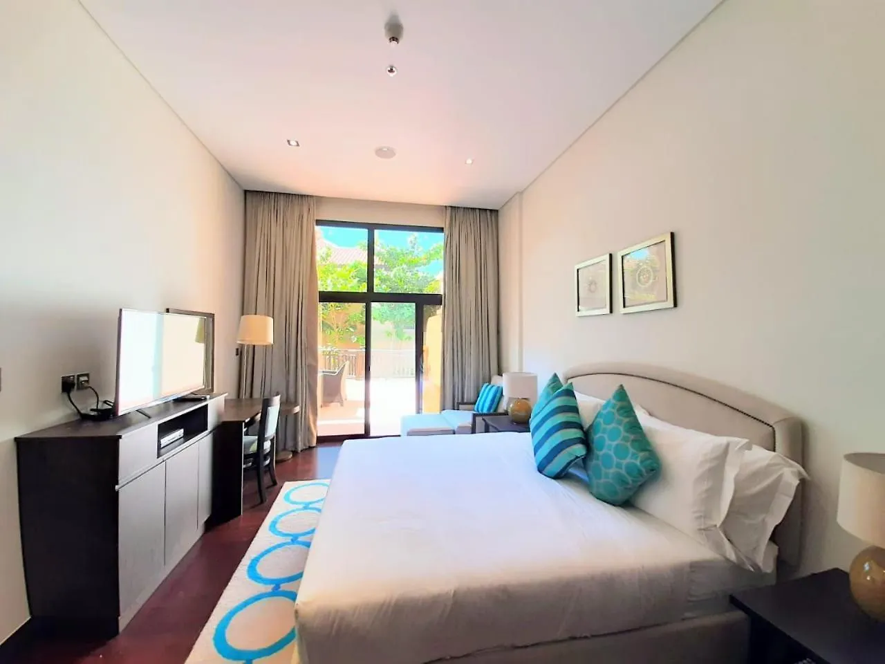 Luxe Getaways Royal Amwaj Palm Jumeirah Resort Apartment Holiday Home Dubái