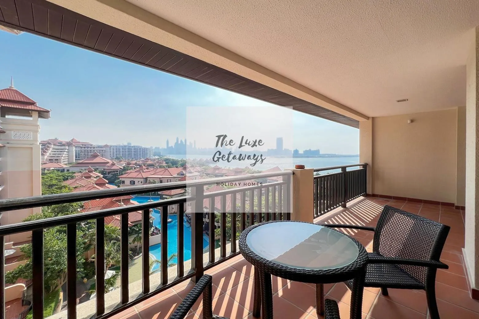 Luxe Getaways Royal Amwaj Palm Jumeirah Resort Apartment Holiday Home Dubai