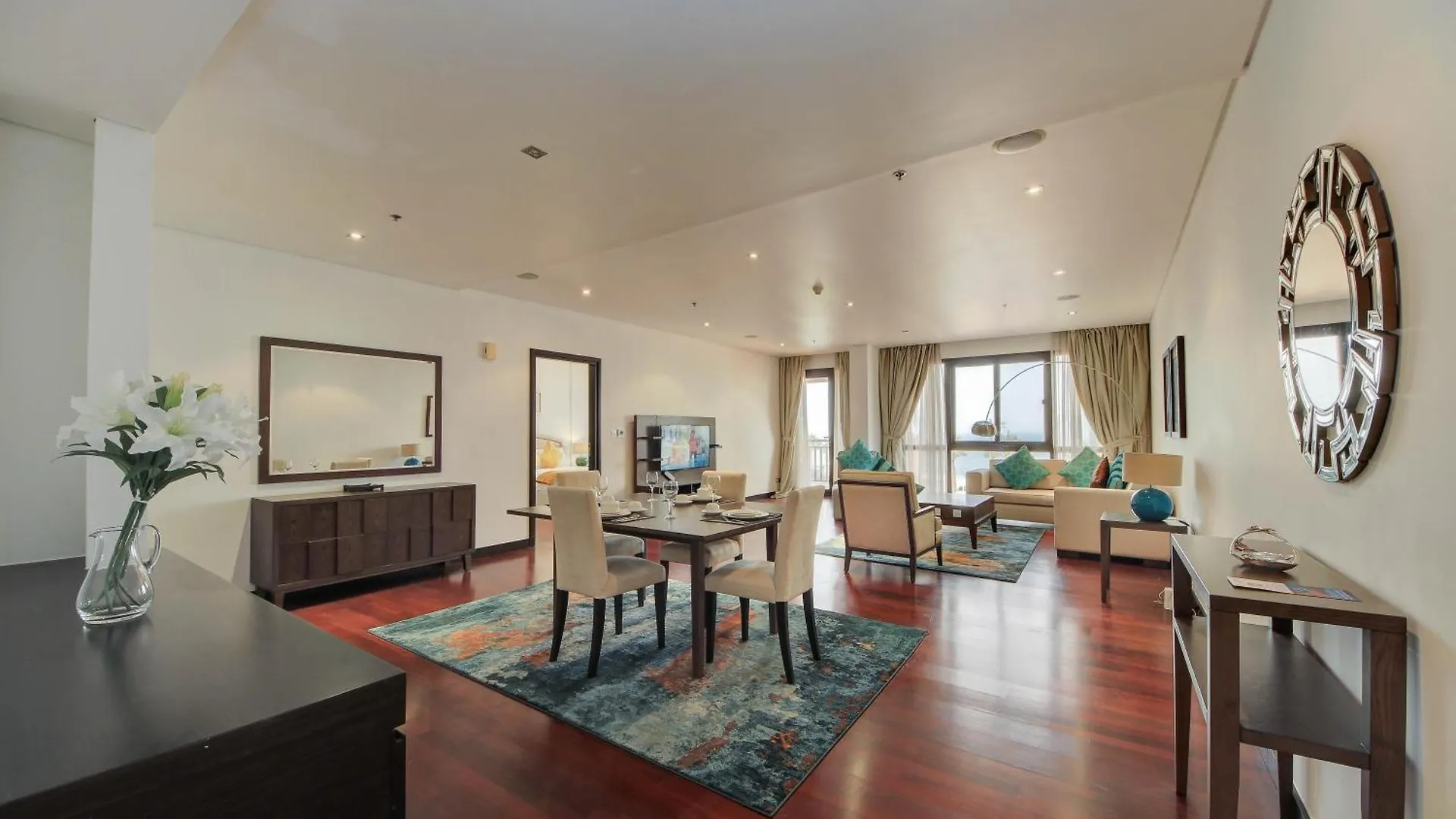 Luxe Getaways Royal Amwaj Palm Jumeirah Resort Apartment Holiday Home Dubai