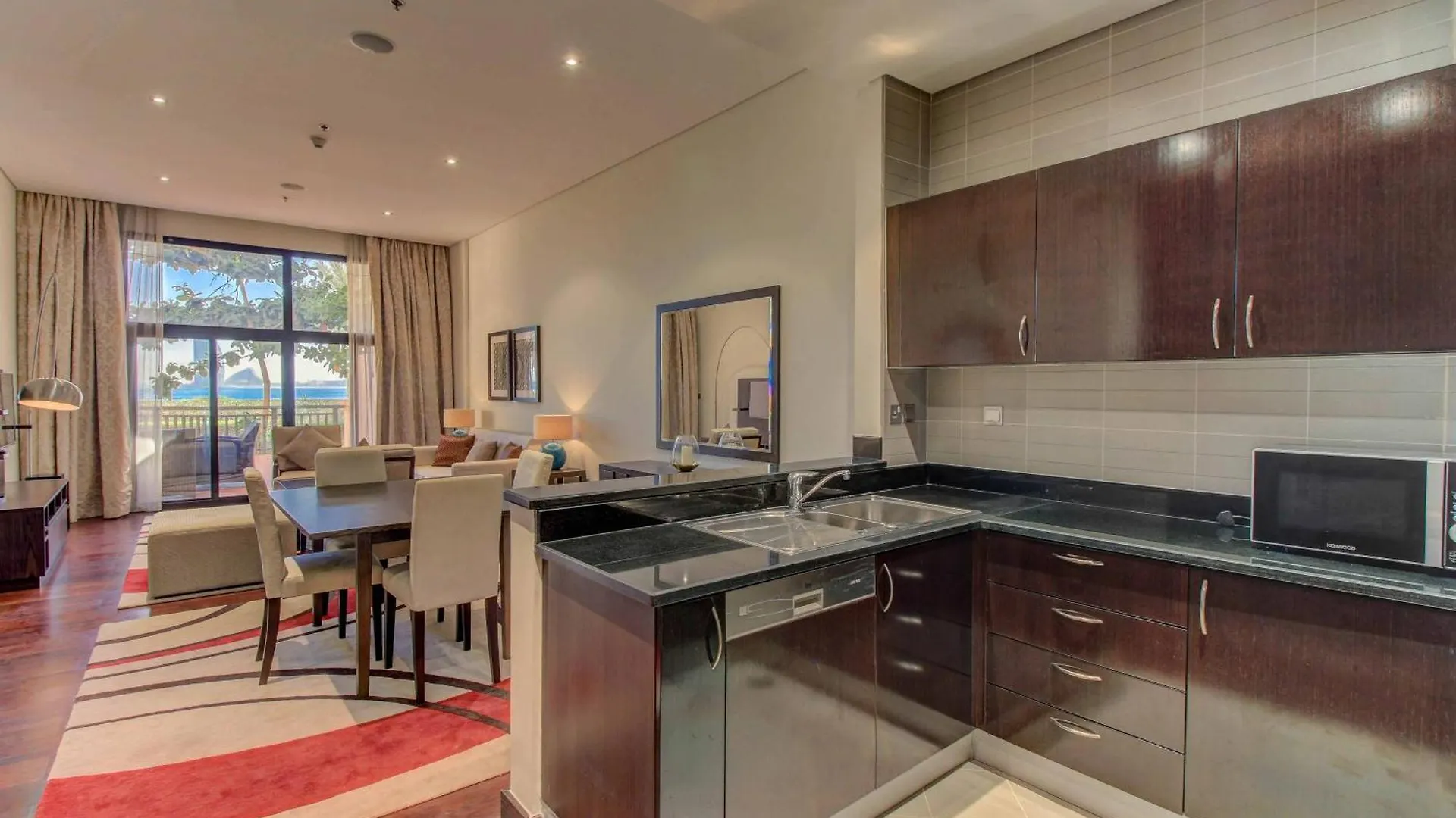 Luxe Getaways Royal Amwaj Palm Jumeirah Resort Apartment Holiday Home Dubai 0*,