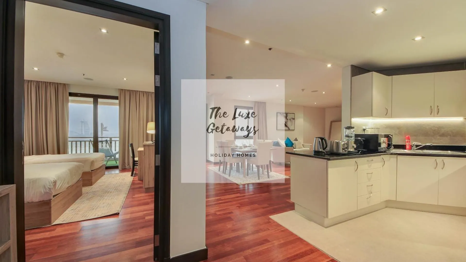 Luxe Getaways Royal Amwaj Palm Jumeirah Resort Apartment Holiday Home Dubai