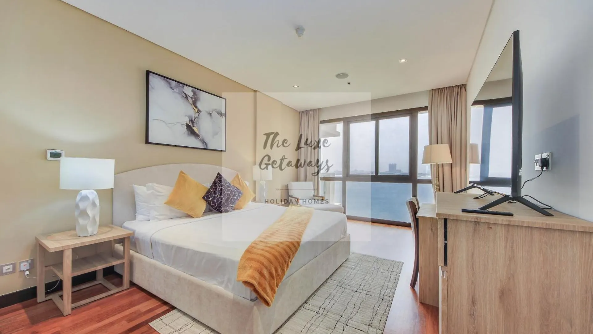 Luxe Getaways Royal Amwaj Palm Jumeirah Resort Apartment Holiday Home Dubai