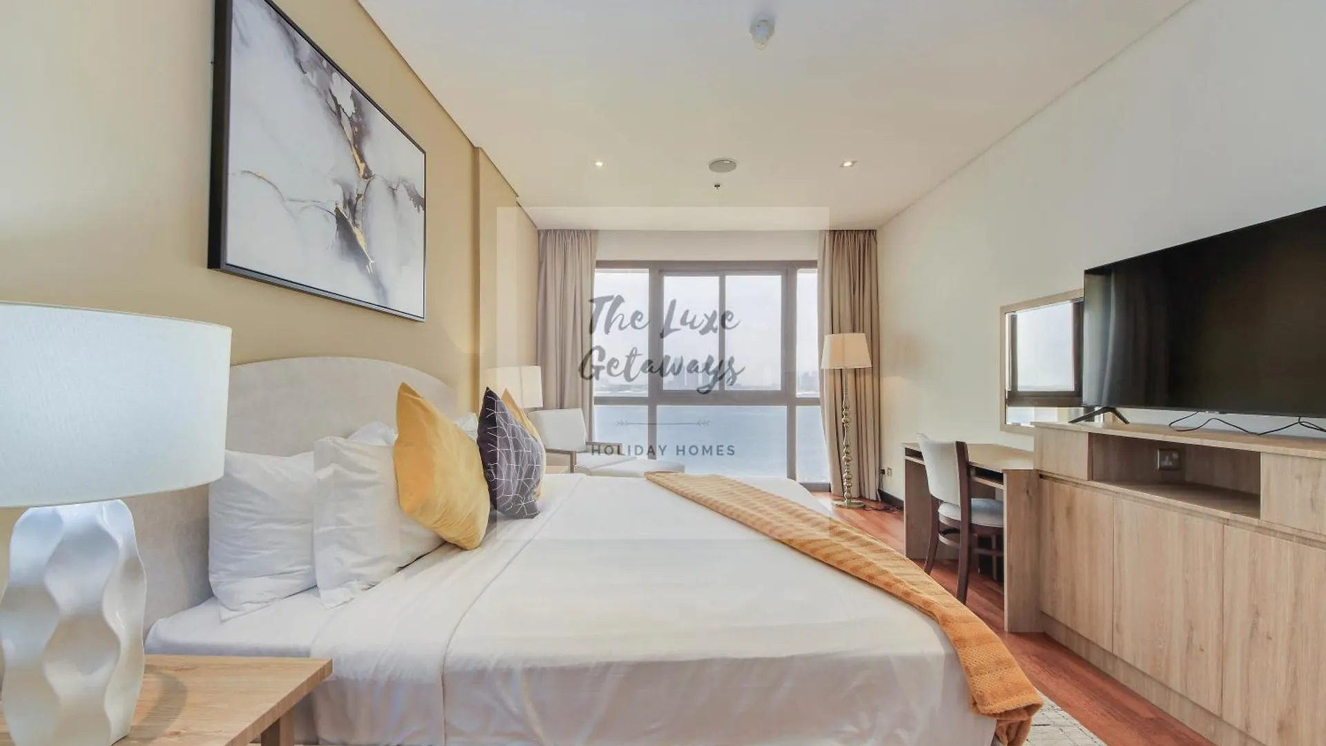 Luxe Getaways Royal Amwaj Palm Jumeirah Resort Apartment Holiday Home Dubai
